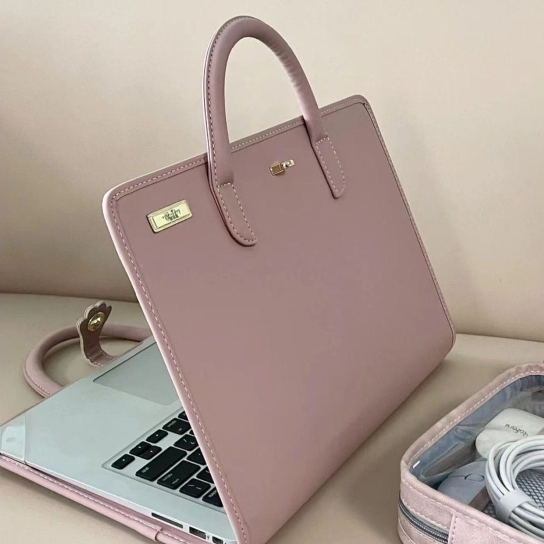 Soft Armor Set – Púder színű laptoptáska és ajándék teknős kulcstartó